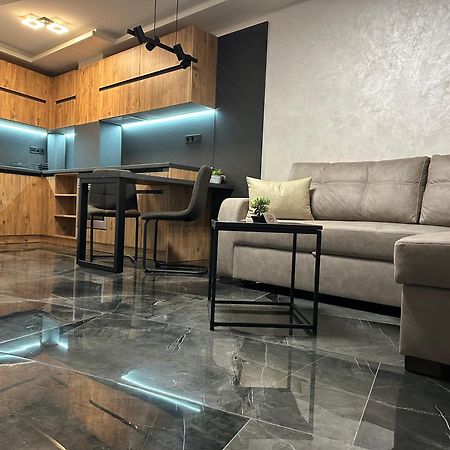 Ka Apartment Luxury 1 Kazanlŭk Eksteriør billede