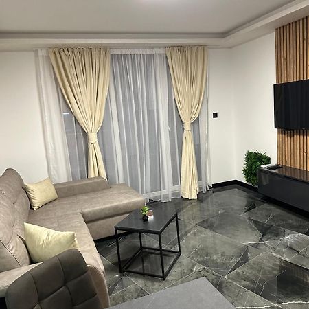 Ka Apartment Luxury 1 Kazanlŭk Eksteriør billede