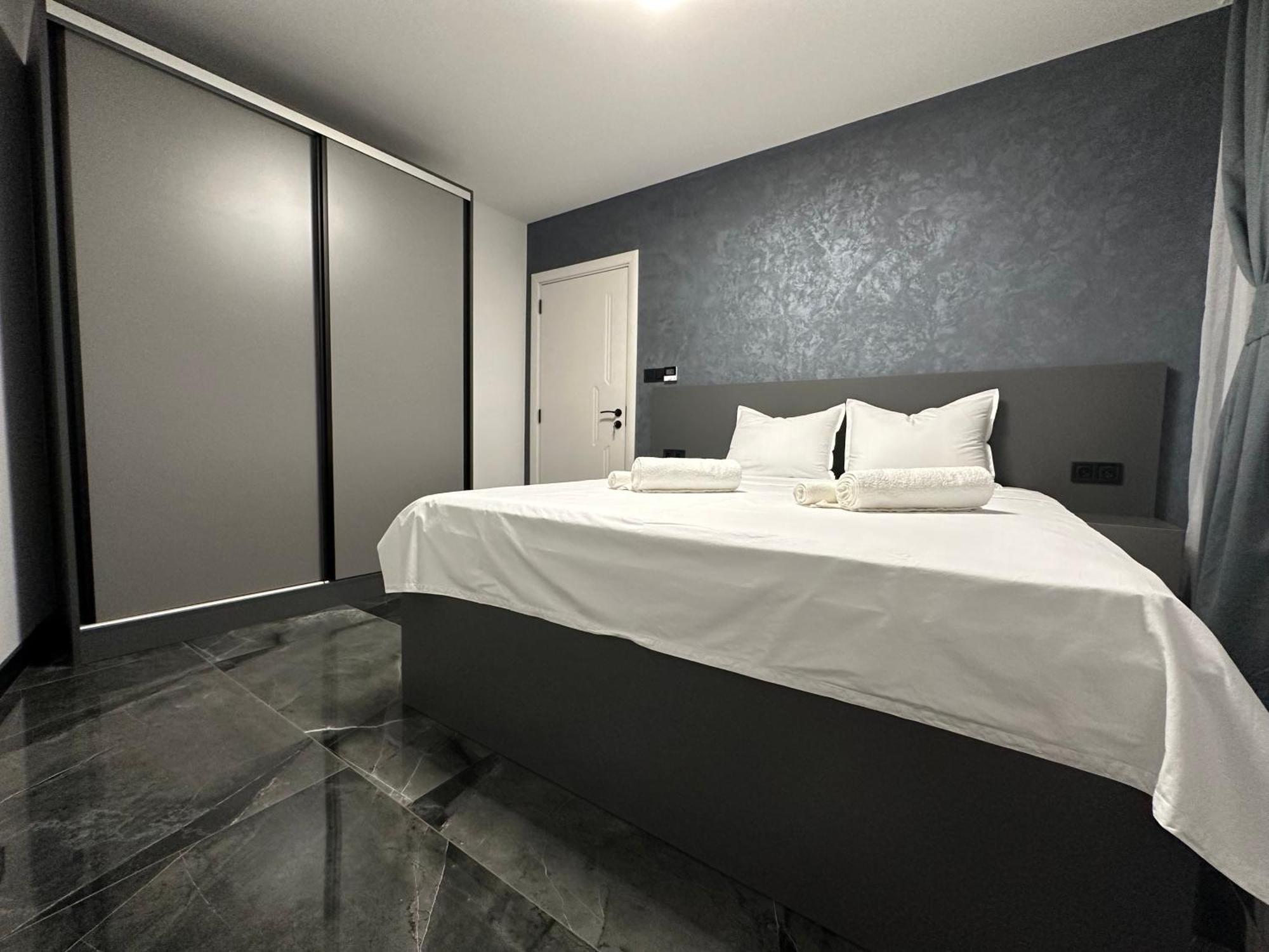Ka Apartment Luxury 1 Kazanlŭk Eksteriør billede